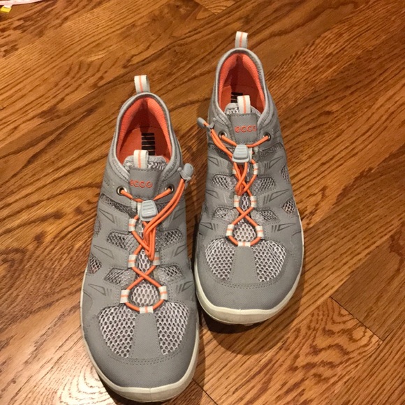 SOLD-Ecco Terracruise size 39 - nearly new - Picture 1 of 8